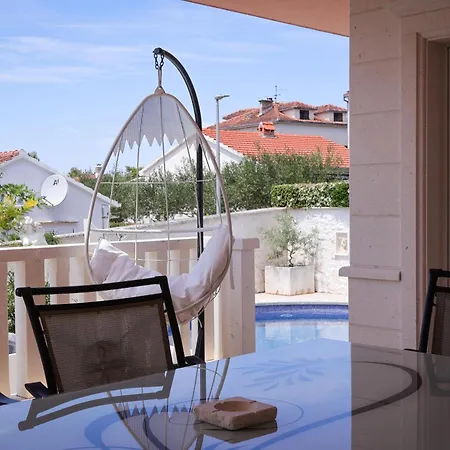 Luxury Karla Next To On Island Brac *